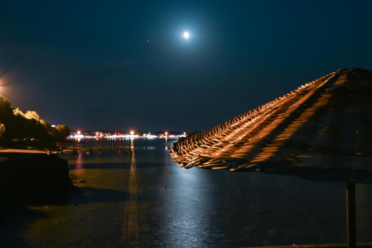 Assos Nazan Motel Restoran Beach Sokakagzi Exteriör bild